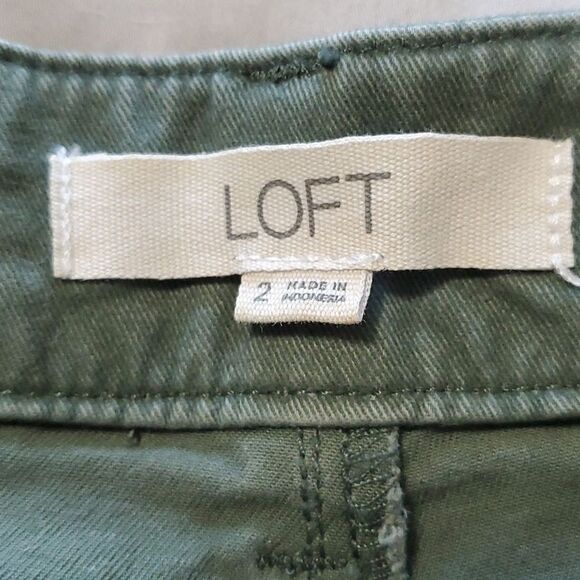 Ann Taylor Loft Green Cargo Pants - Picture 7 of 7